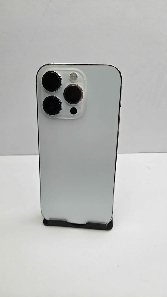 Apple iPhone 16 Pro 256GB Unlocked. White