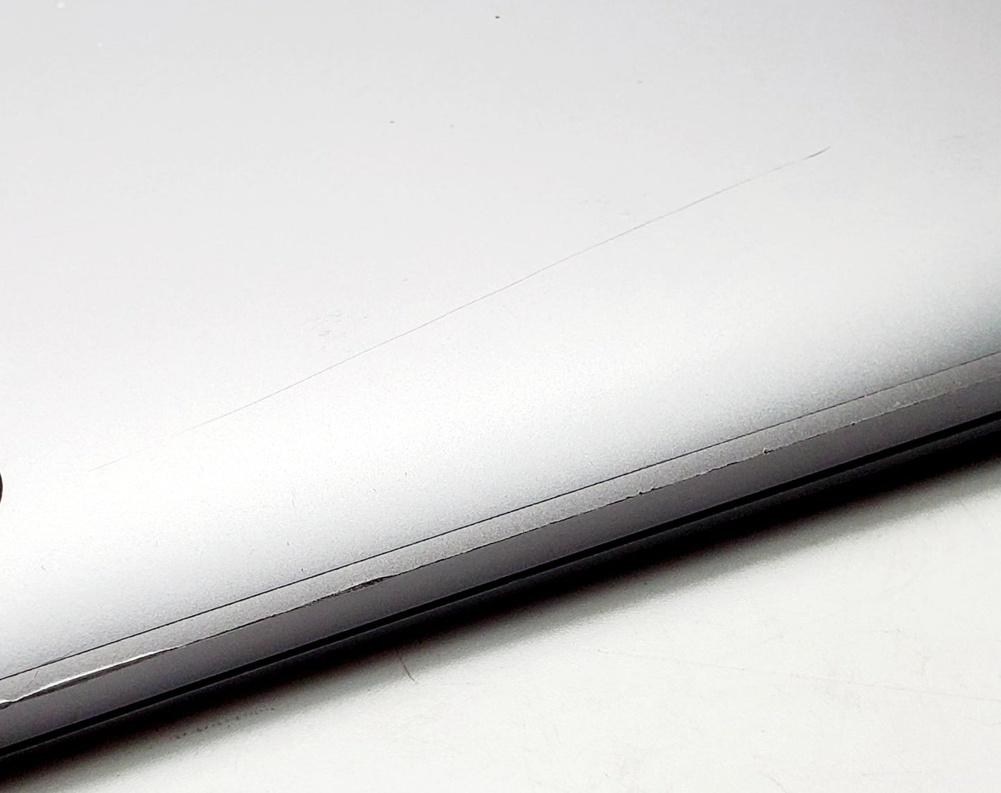 Apple MacBook Pro 13 pulgadas (2020) – Gris espacial, Intel Core i7, 8 GB de RAM, 512 GB SSD