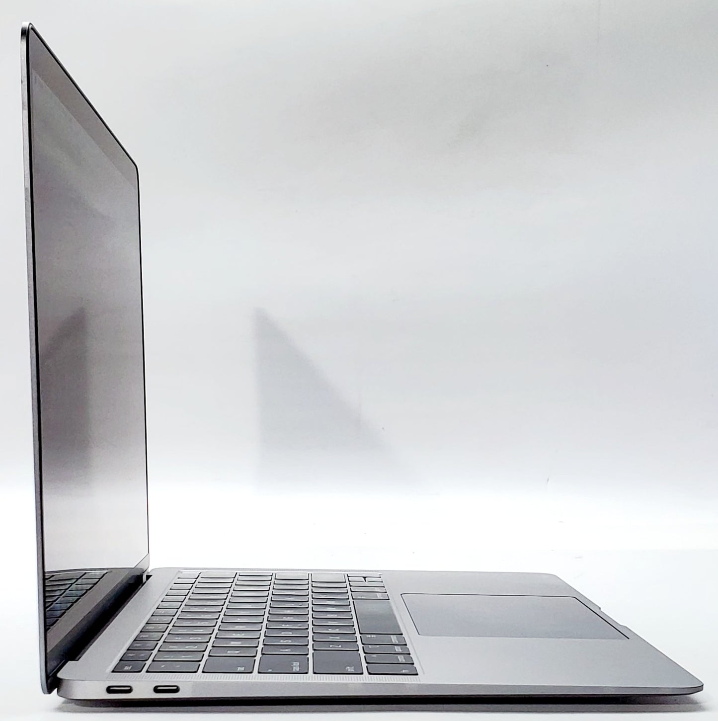 MacBook Air 13 pulgadas (2019) – Gris espacial, Intel Core i5, 8 GB de RAM, 128 GB SSD