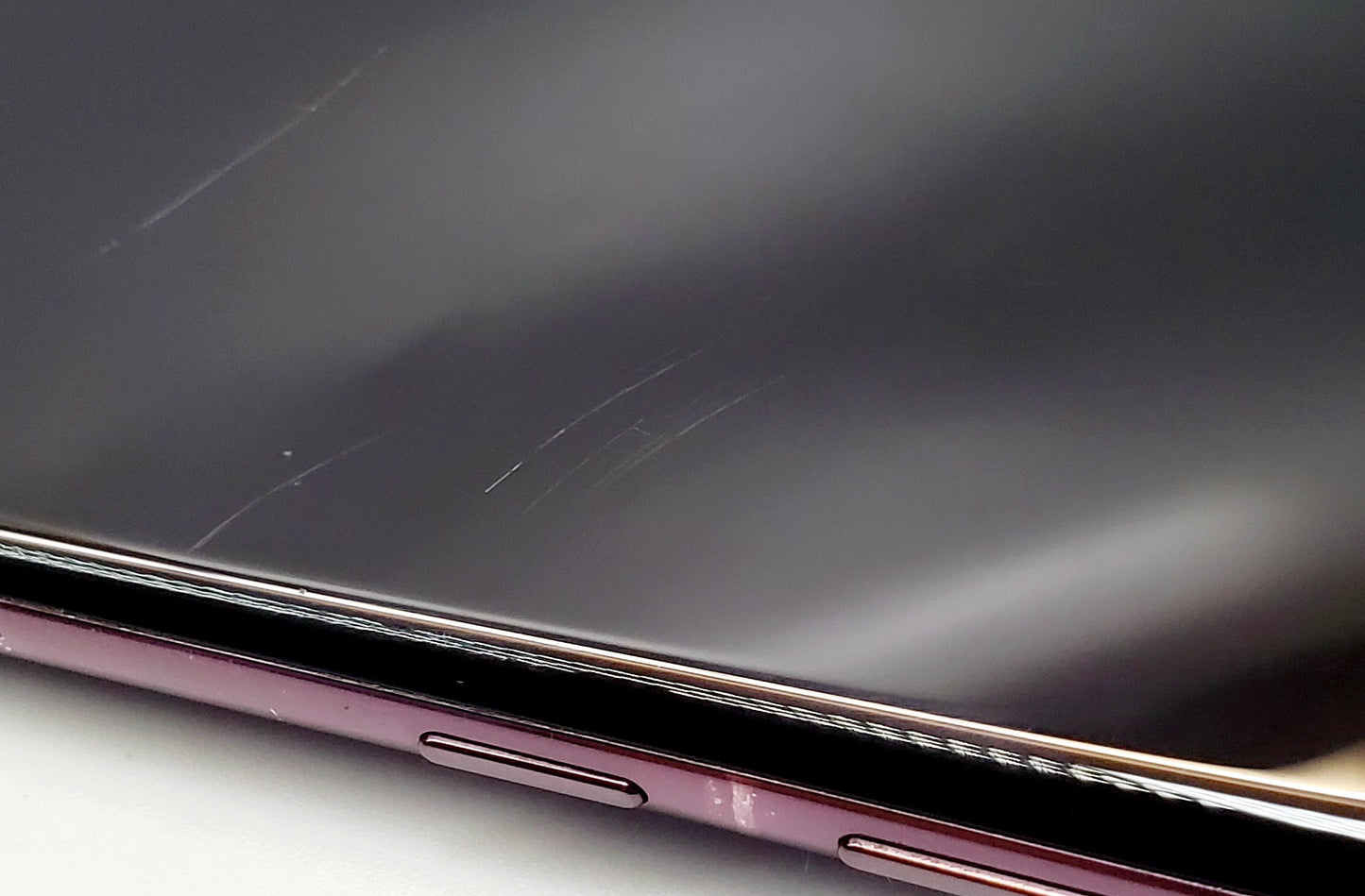 Samsung Galaxy S22 Ultra – Burgundy, 512GB – Unlocked