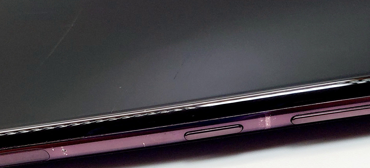 Samsung Galaxy S22 Ultra – Burgundy, 512GB – Unlocked