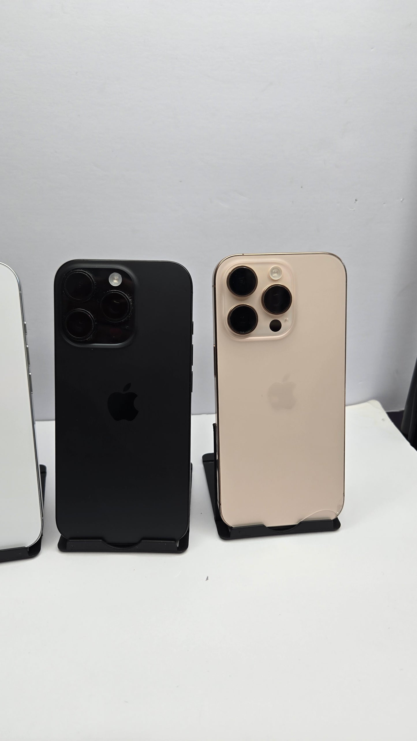 Apple iPhone 16 Pro 128GB Unlocked