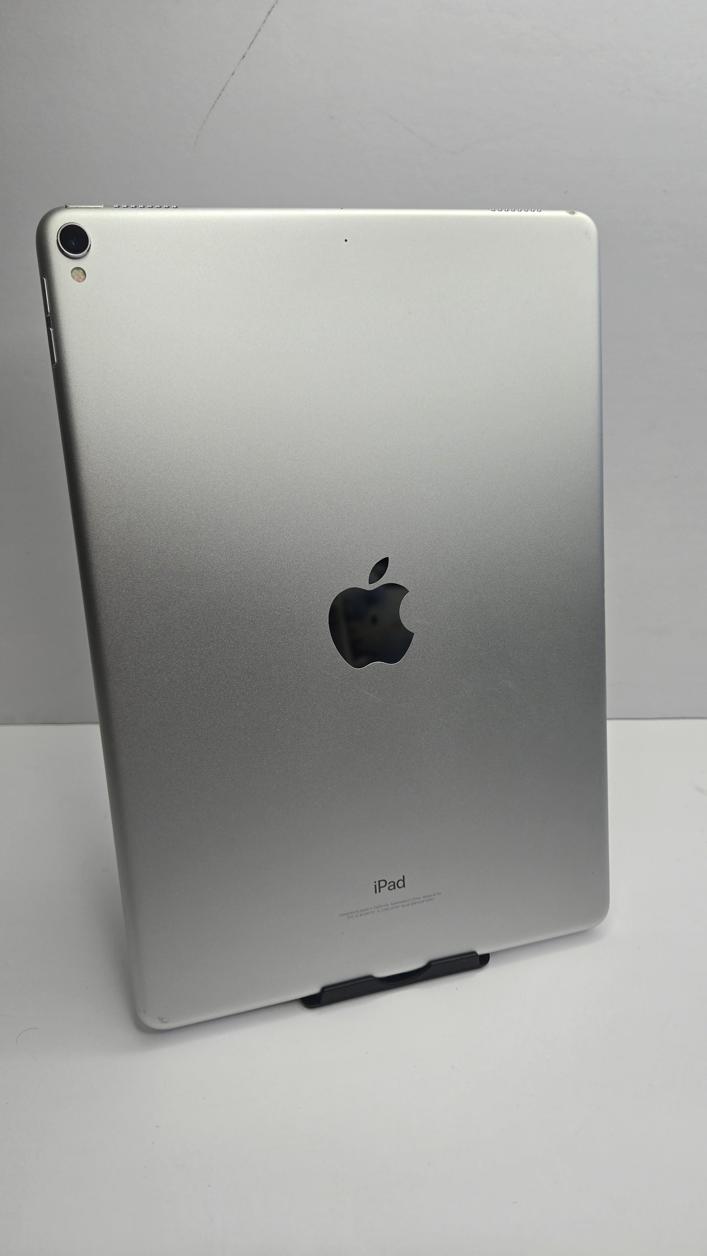 Apple iPad Pro 10.5-inch 256GB Wi-Fi – Silver