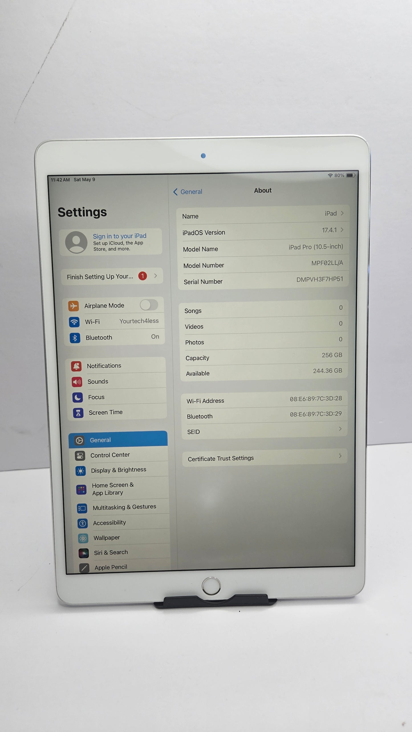 Apple iPad Pro 10.5-inch 256GB Wi-Fi – Silver